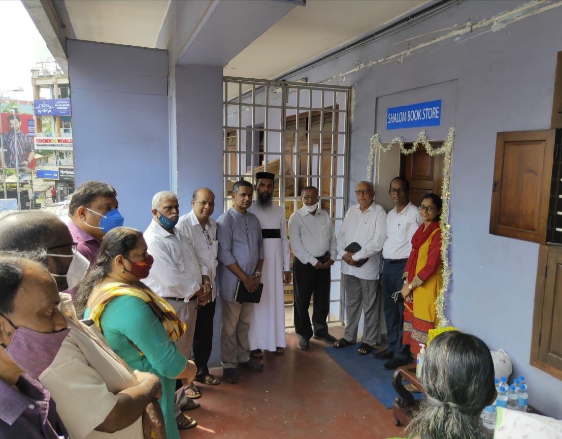 ‘ശാലോം ബുക്ക് സ്റ്റോർ’ കോഴിക്കോട്ട് പ്രവർത്തനം ആരംഭിച്ചു