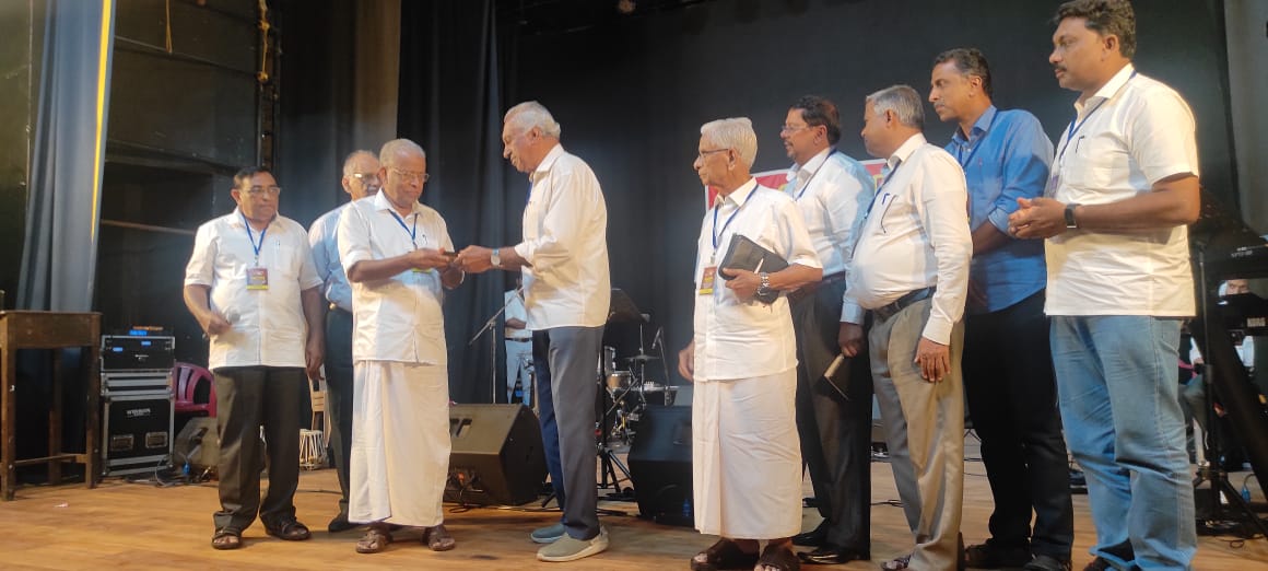 പുസ്തക പ്രകാശനവും സംഗീത വിരുന്നും
