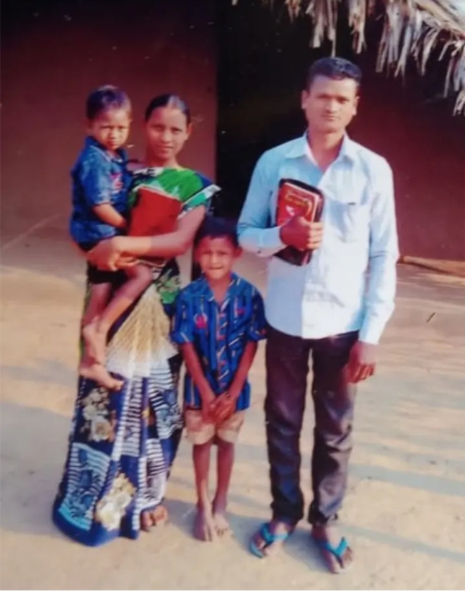 പാസ്റ്ററും കുടുംബവും ആക്രമിക്കപ്പെട്ടു