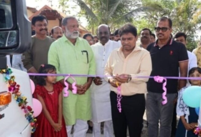 സീൽ ആശ്രമത്തിന് ആംബുലൻസുകളും ആശുപത്രി കിടക്കകളും നൽകി ഐ.ഒ.സി